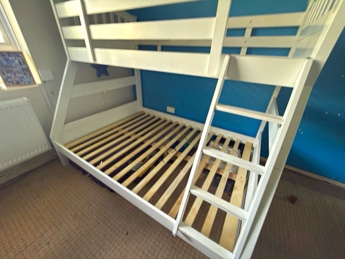 Single white wooden - single,