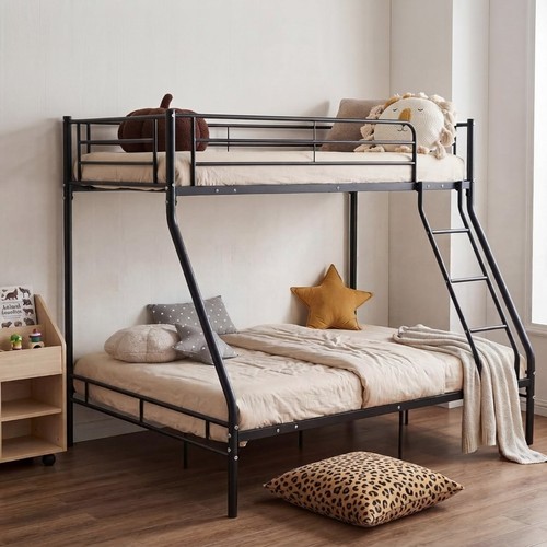 Sturdy metal triple bunk - triple, bed
